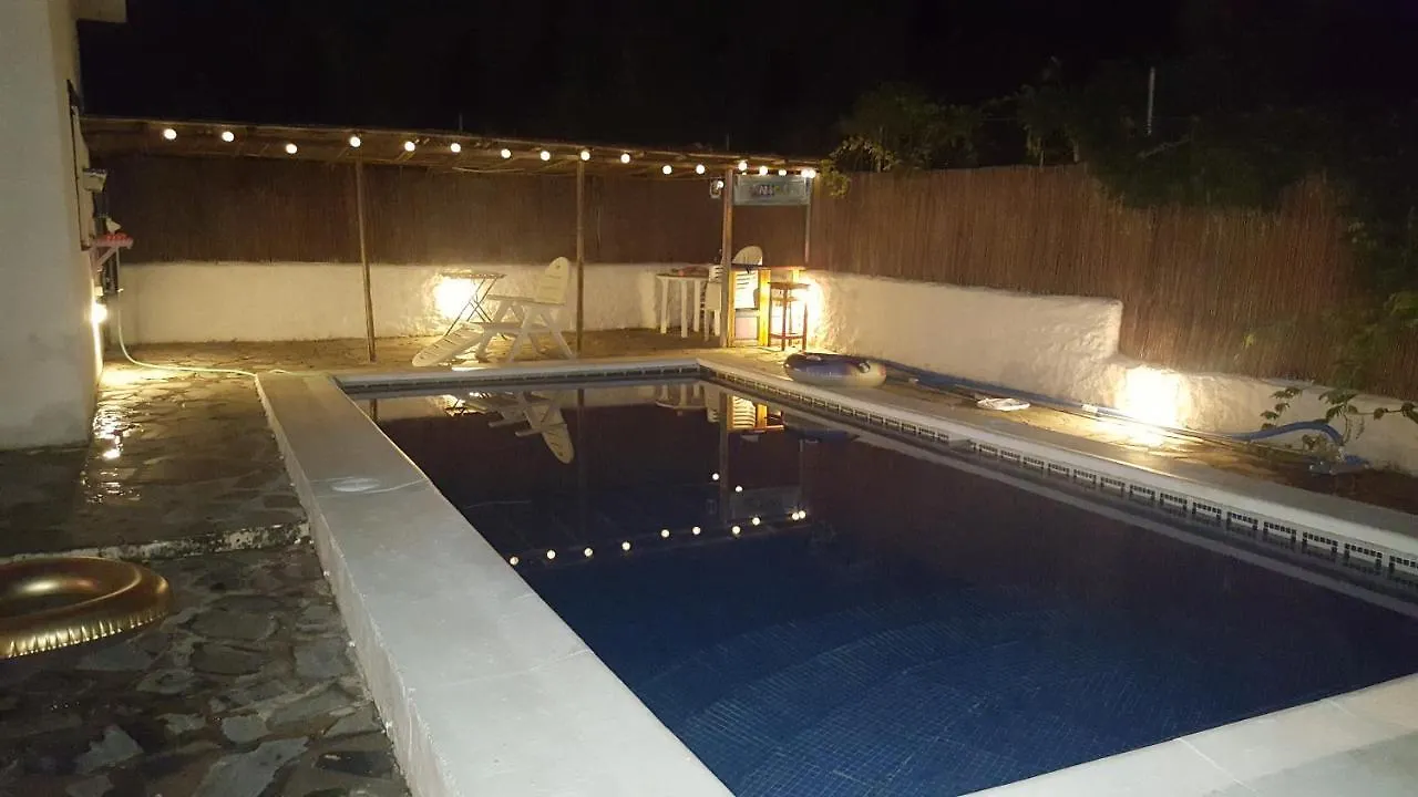 Guest house Gateway To The Alpujarras, 'Cortijo Derry' Hotel Orgiva